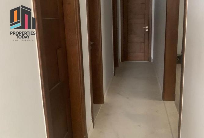 8431961 - Property Image 3