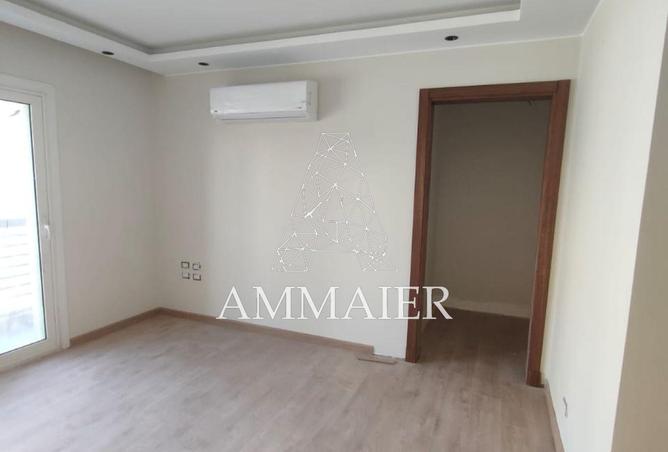 8417930 - Property Image 3