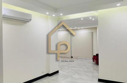 Apartment - 4 Bedrooms - 4 Bathrooms for rent in The Courtyards - Sheikh Zayed Compounds - Sheikh Zayed City - Giza