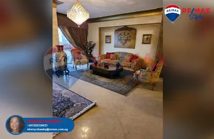 Apartment - 2 Bedrooms - 2 Bathrooms for rent in Heliopolis - Masr El Gedida - Cairo