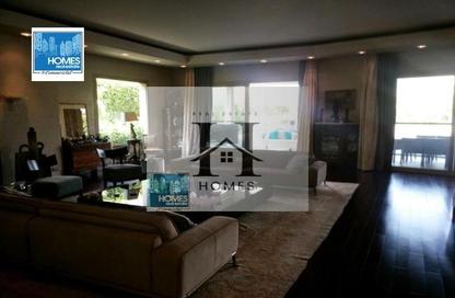 Apartment - 3 Bedrooms - 3 Bathrooms for sale in Sarayat Al Maadi - Hay El Maadi - Cairo