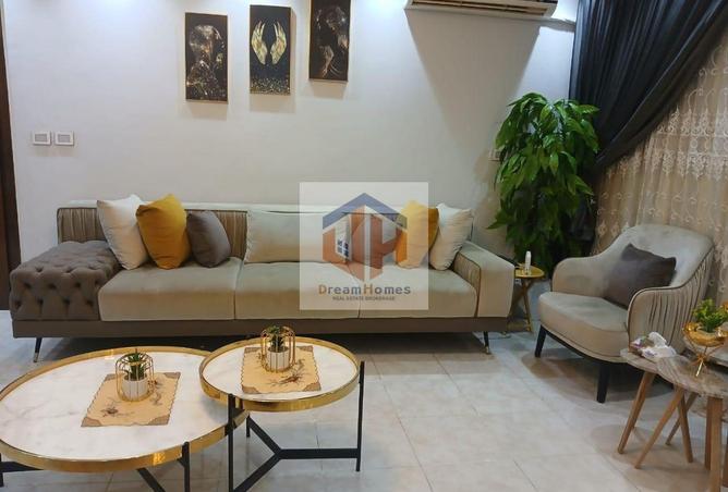 8123684 - Property Image 2