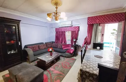 Apartment - 2 Bedrooms - 1 Bathroom for rent in El Gaish Road - Miami - Hay Awal El Montazah - Alexandria