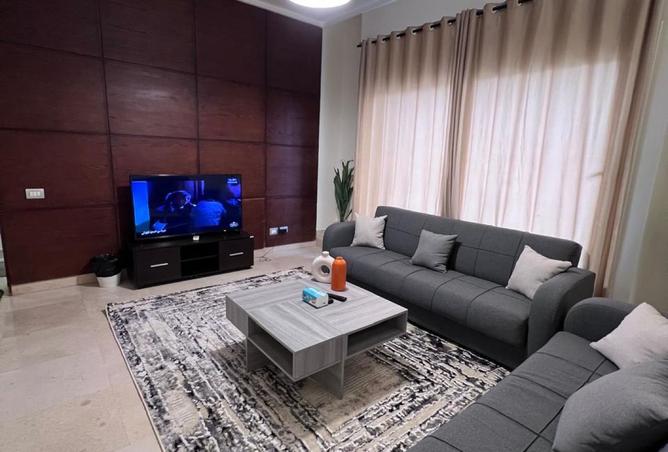 8087462 - Property Image 2