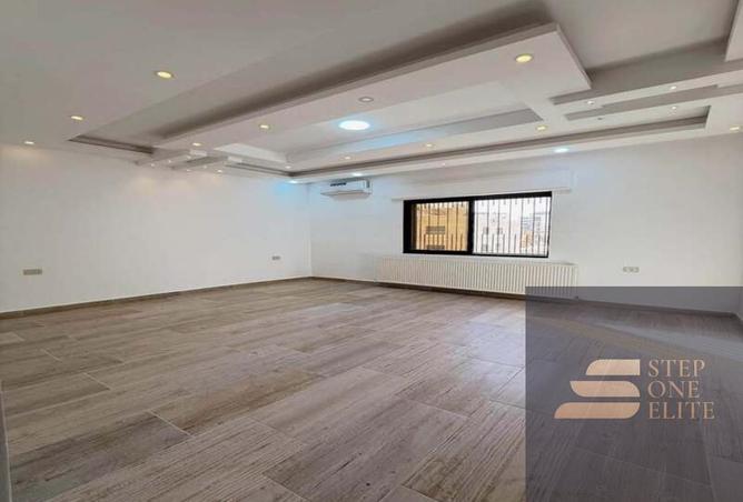 8247596 - Property Image 2