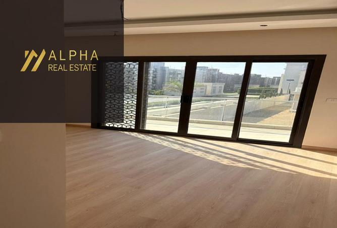 8385069 - Property Image 2