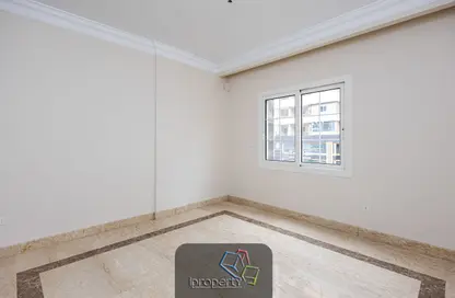 Apartment - 3 Bedrooms - 2 Bathrooms for rent in Abou Quer Road - Roushdy - Hay Sharq - Alexandria