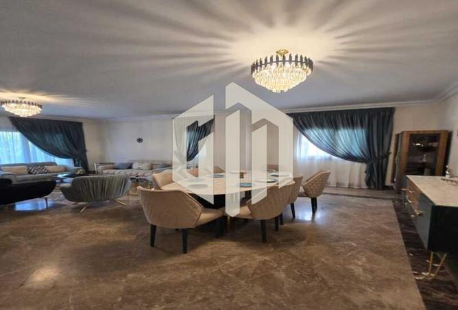 8072938 - Property Image 2