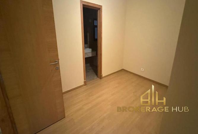 8227719 - Property Image 3