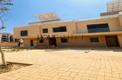 Townhouse - 3 Bedrooms - 3 Bathrooms for sale in Vye Sodic - New Zayed City - Sheikh Zayed City - Giza
