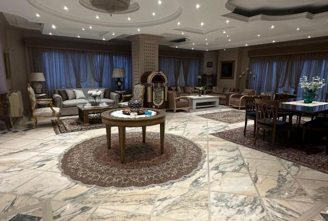 8216308 - Property Image 2