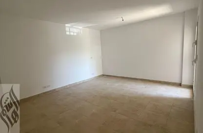 شقة - 3 غرف نوم - 2 حمامات للايجار في مدينتي - القاهرة