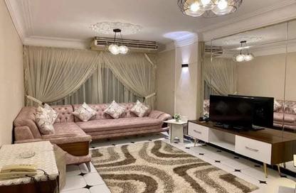 Apartment - 2 Bedrooms - 1 Bathroom for rent in Al Nozha St. - Ard El Golf - Heliopolis - Masr El Gedida - Cairo