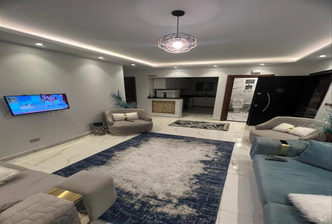 7988641 - Property Image 2