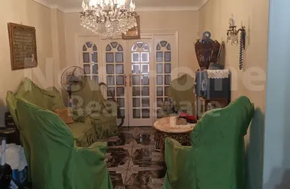 Apartment - 2 Bedrooms - 1 Bathroom for sale in Kafr Abdo - Roushdy - Hay Sharq - Alexandria