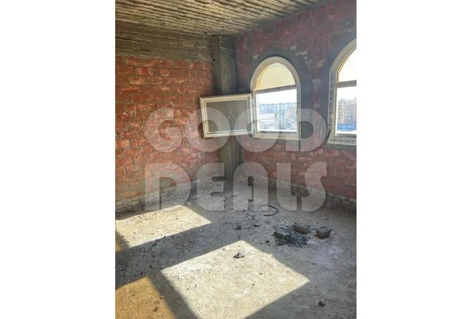 8256885 - صورة العقار 3