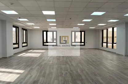 مساحات مكتبية - استوديو - 1 حمام للايجار في شارع مجمع البنوك - شارع التسعين الجنوبي - التجمع الخامس - مدينة القاهرة الجديدة - القاهرة
