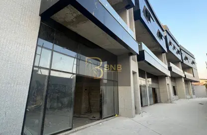 Shop - Studio - 1 Bathroom for rent in One Golden Square Mall - The 5th Settlement - New Cairo City - Cairo
