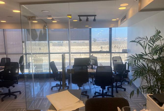 8061375 - Property Image 2