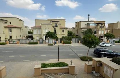 Twin House - 4 Bedrooms - 4 Bathrooms for sale in Mivida - 5th Settlement Compounds - The 5th Settlement - New Cairo City - Cairo