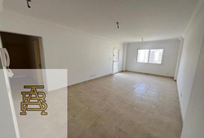 8372752 - Property Main Image