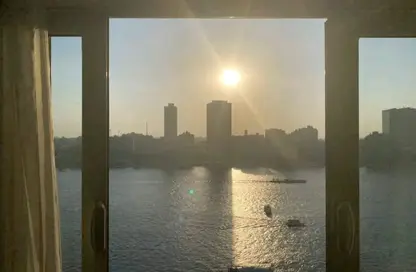 Apartment - 4 Bedrooms - 4 Bathrooms for sale in Zamalek - Cairo