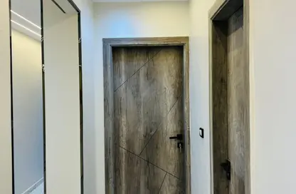 شقة - 3 غرف نوم - 2 حمامات للبيع في البوابة الرابعة - مينا - حدائق الاهرام - الجيزة