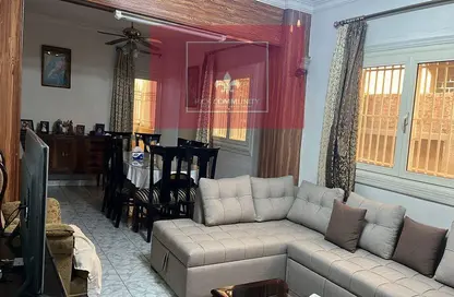 Apartment - 4 Bedrooms - 2 Bathrooms for sale in Ahmed Orabi St. - Mohandessin - Giza