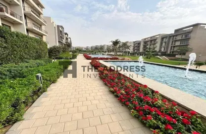 Apartment - 2 Bedrooms - 2 Bathrooms for sale in Fifth Square - The 5th Settlement - New Cairo City - Cairo
