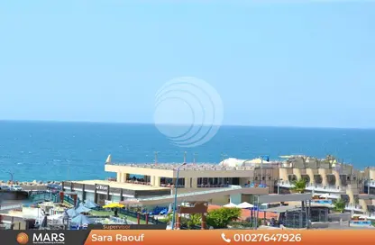 Apartment - 2 Bedrooms - 2 Bathrooms for sale in Al Geish Road - Glim - Hay Sharq - Alexandria