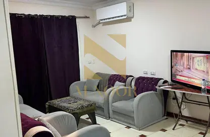 Apartment - 2 Bedrooms - 1 Bathroom for rent in Degla Palms - Al Wahat Road - 6 October City - Giza