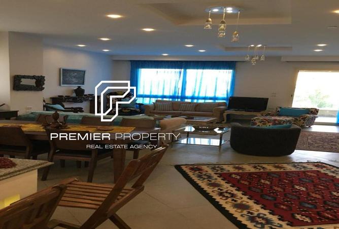 8082838 - Property Image 2