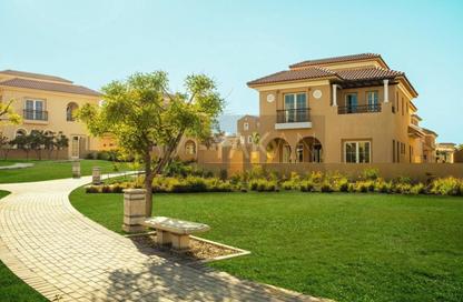 Villa - 5 Bedrooms - 6 Bathrooms for sale in Hyde Park - 5th Settlement Compounds - The 5th Settlement - New Cairo City - Cairo