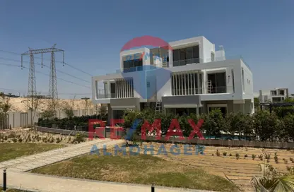 منزل مزدوج - 5 غرف نوم - 4 حمامات للبيع في جولز - طريق مصر اسكندرية الصحراوي - مدينة 6 أكتوبر - الجيزة