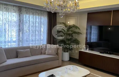 Apartment - 2 Bedrooms - 3 Bathrooms for sale in New Giza - Cairo Alexandria Desert Road - 6 October City - Giza