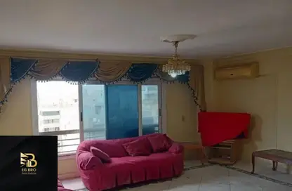 Apartment - 3 Bedrooms - 2 Bathrooms for sale in Nasr City - Cairo