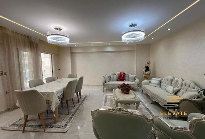 8245514 - Property Main Image