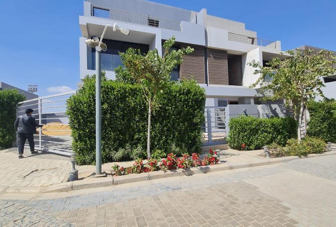 8352651 - Property Image 2