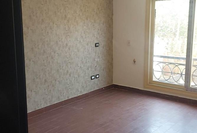 8375872 - Property Image 2