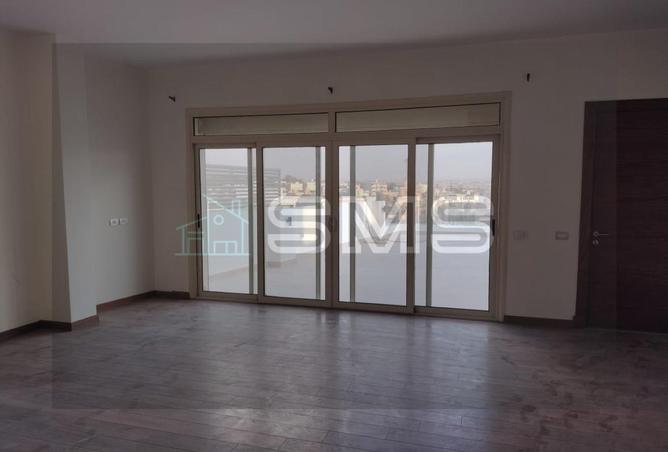 8333351 - Property Image 3