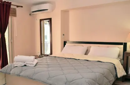 سطح - 1 حمام للايجار في 6 ويست - بيفرلي هيلز - كمبوندات الشيخ زايد - الشيخ زايد - الجيزة