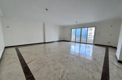 Apartment - 3 Bedrooms - 3 Bathrooms for rent in Antoniadis City Compound - Nozha - Hay Sharq - Alexandria