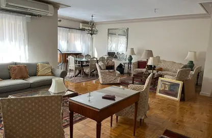 Apartment - 2 Bedrooms - 2 Bathrooms for rent in Al Gezira El Wosta St. (Yousef Kamel) - Zamalek - Cairo