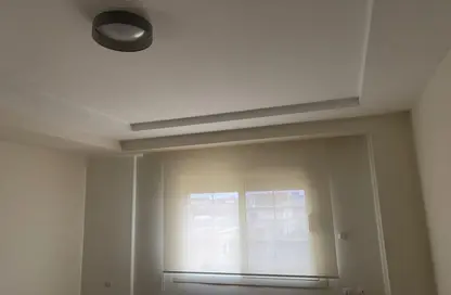 Apartment - 4 Bedrooms - 5 Bathrooms for sale in West Golf - El Katameya Compounds - El Katameya - New Cairo City - Cairo Apartment - 4 Bedrooms - 5 Bathrooms for sale in West Golf - El Katameya Compounds - El Katameya - New Cairo City - Cairo