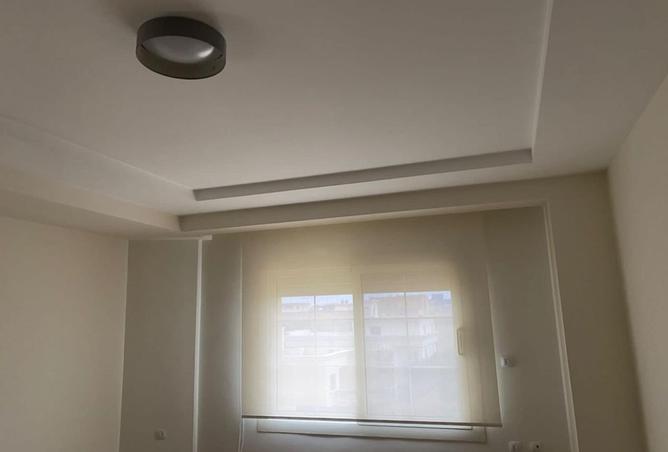 8310274 - Property Image 2