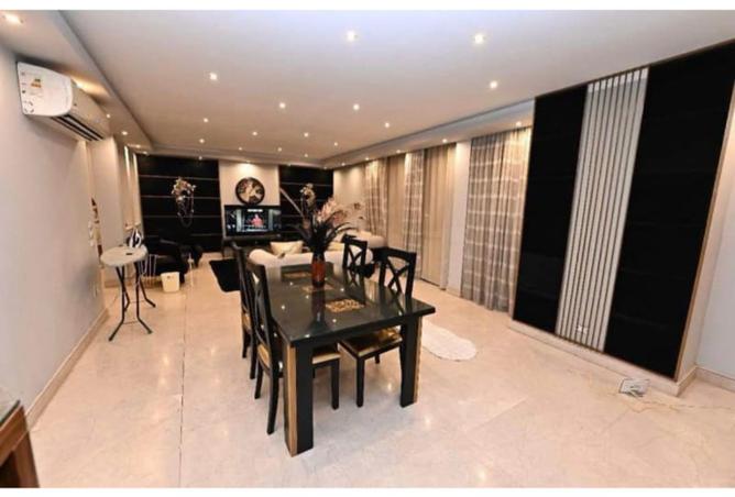 8121414 - Property Image 3