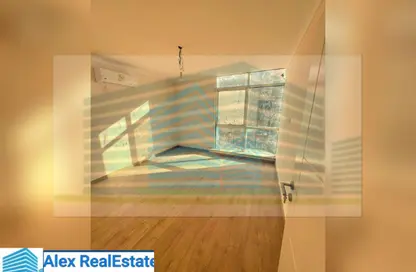 Apartment - 3 Bedrooms - 2 Bathrooms for rent in Grand View - Smouha - Hay Sharq - Alexandria