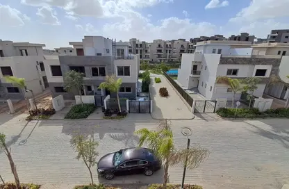 تاون هاوس - 5 غرف نوم - 4 حمامات للبيع في صن كابيتال - طريق الفيوم الصحراوى - مدينة 6 أكتوبر - الجيزة تاون هاوس - 5 غرف نوم - 4 حمامات للبيع في صن كابيتال - طريق الفيوم الصحراوى - مدينة 6 أكتوبر - الجيزة