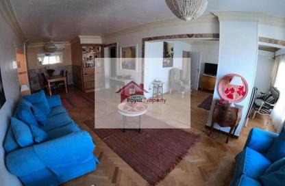 Apartment - 3 Bedrooms - 2 Bathrooms for rent in Ahmed Heshmat St. - Zamalek - Cairo
