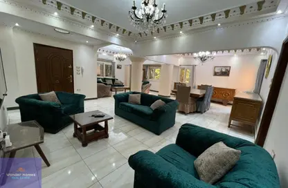 Apartment - 3 Bedrooms - 2 Bathrooms for rent in Sarayat Al Maadi - Hay El Maadi - Cairo